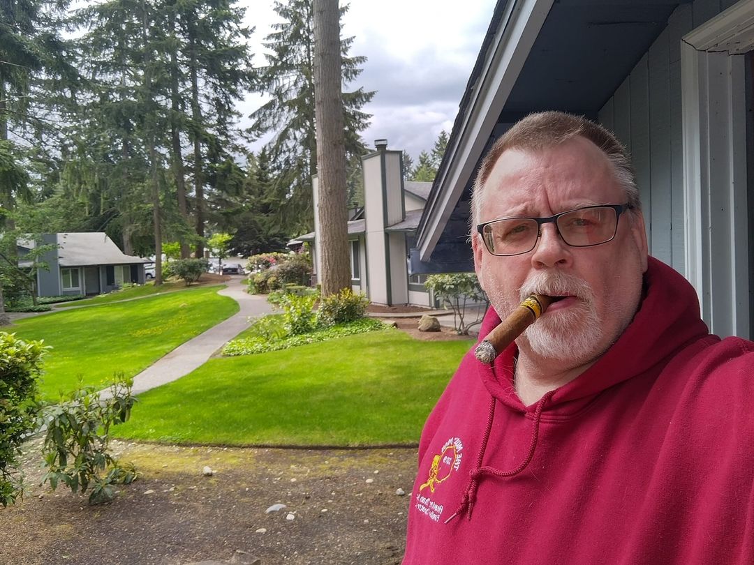  Staff Spotlight-Larry Schleiffers